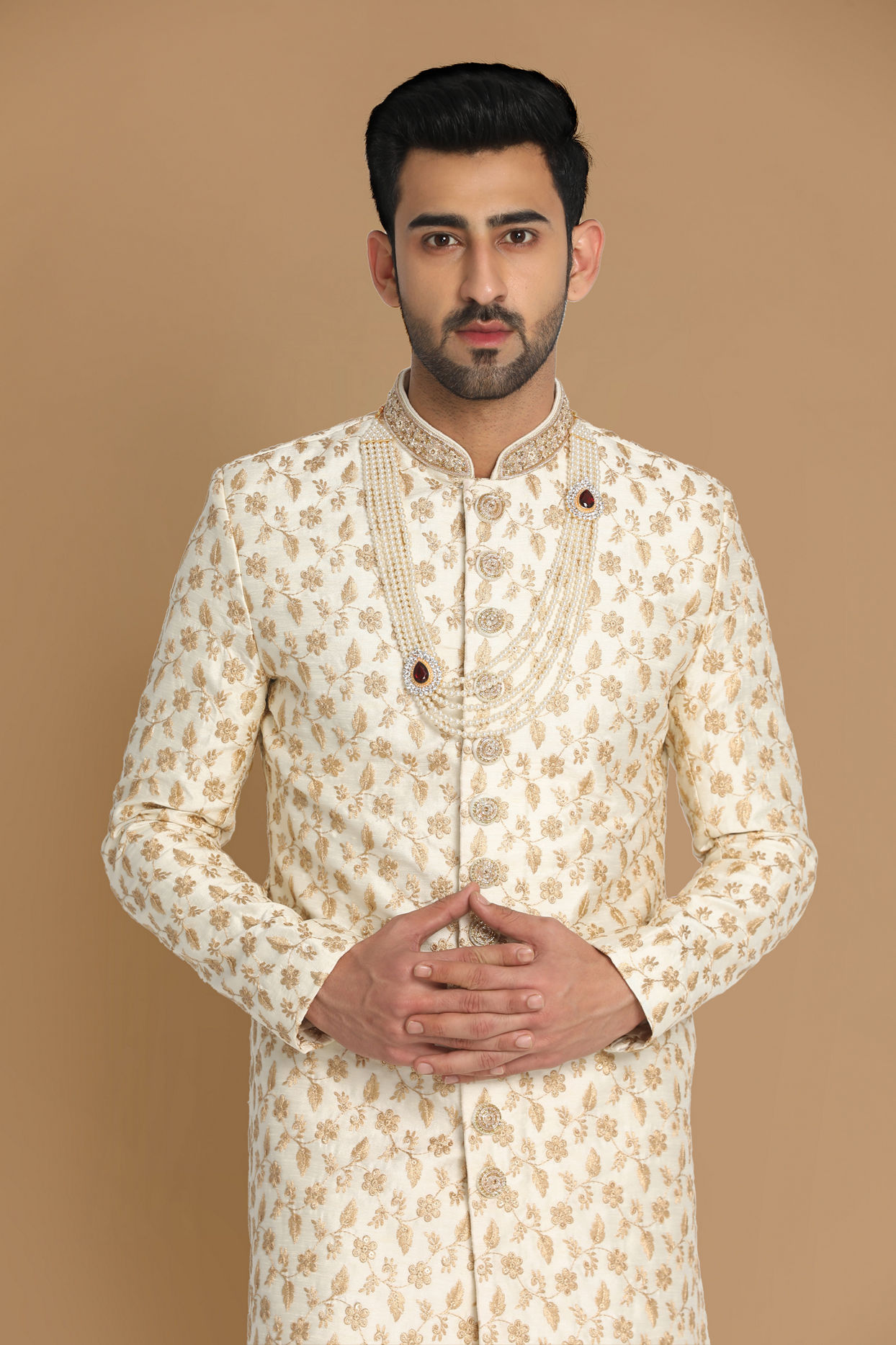 alt message - Manyavar Men Classic Cream Sherwani Suit image number 0